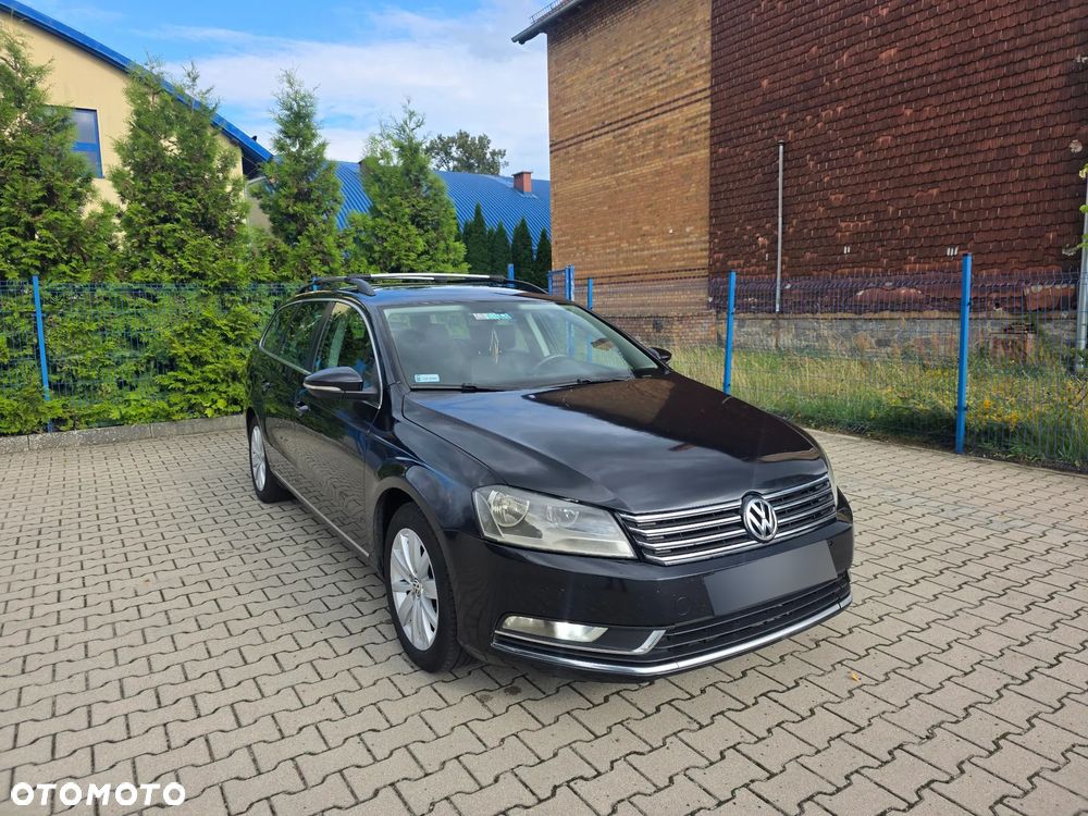 Volkswagen Passat 1.6 TDI Comfortline - 1
