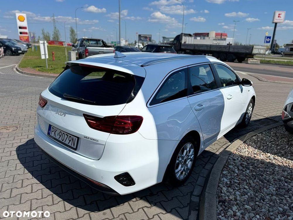 Kia Ceed 1.5 T-GDI M - 5