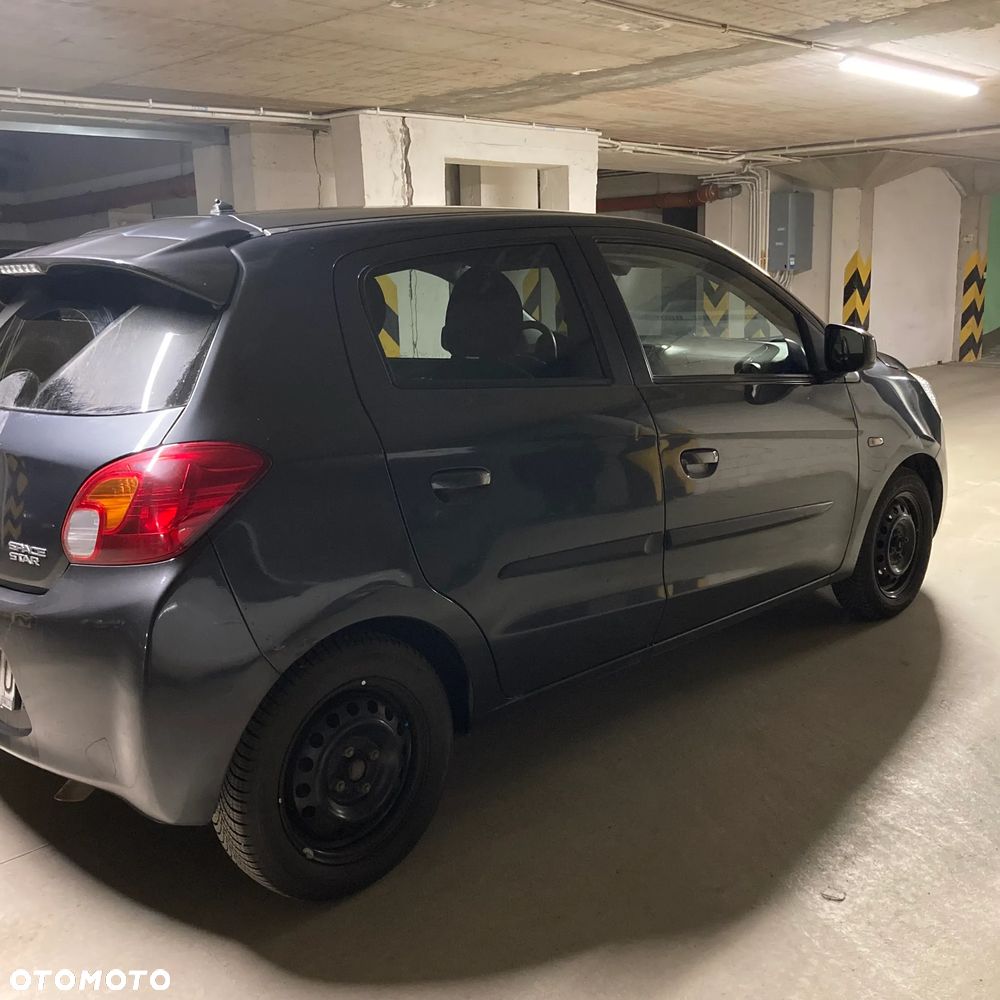 Mitsubishi Space Star - 3