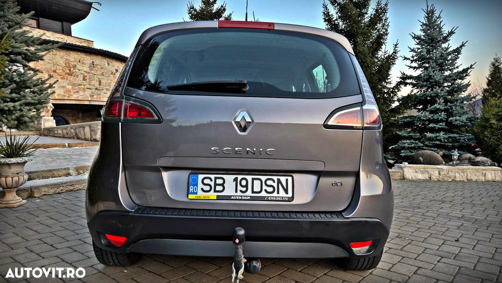 Renault Scenic - 18