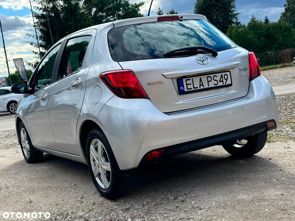 Toyota Yaris 1.33 Business Edition - 4