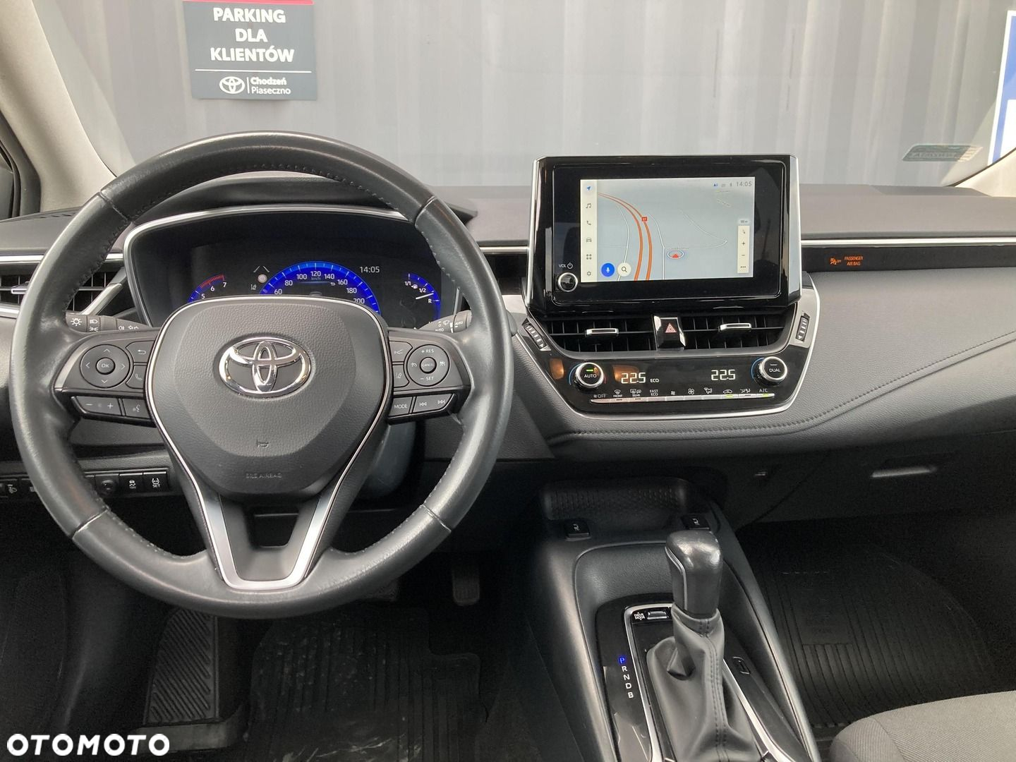 Toyota Corolla - 13