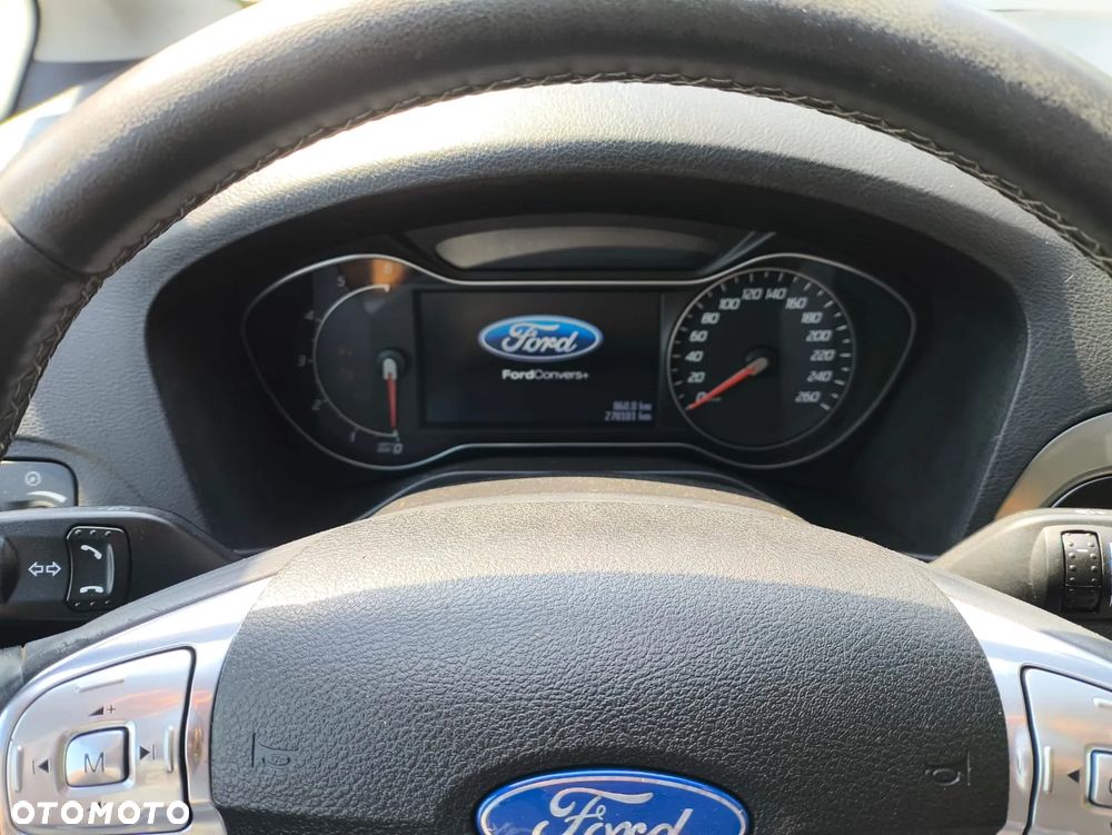 Ford S-Max - 21