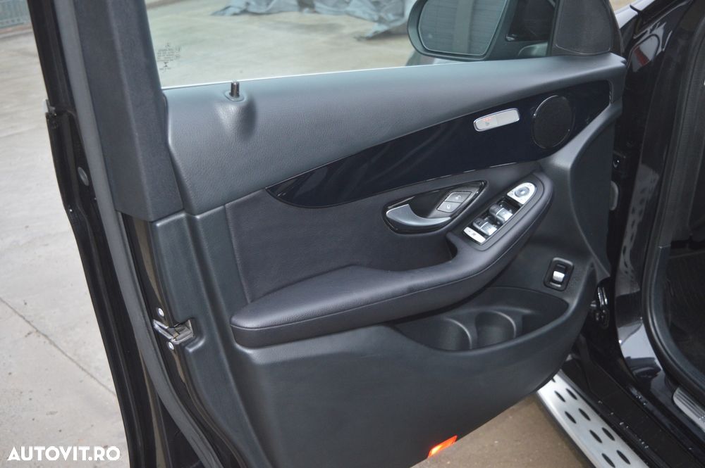 Mercedes-Benz GLC 250 d 4MATIC 9G-TRONIC - 22