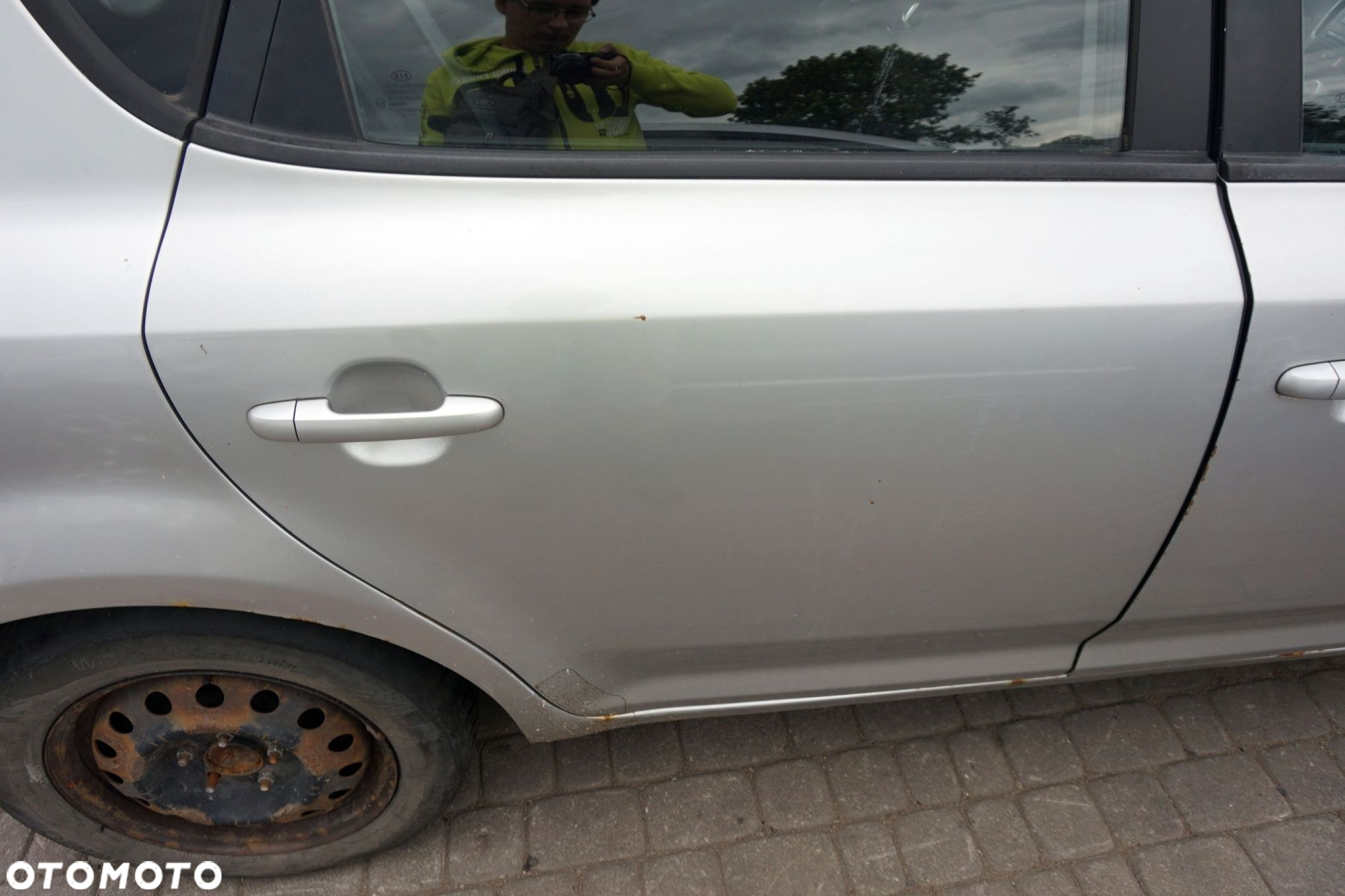 DRZWI TYLNE PRAWE CEED I LIFT 5D HB 9S  SREBRNY KIA 2009-2012 - 3