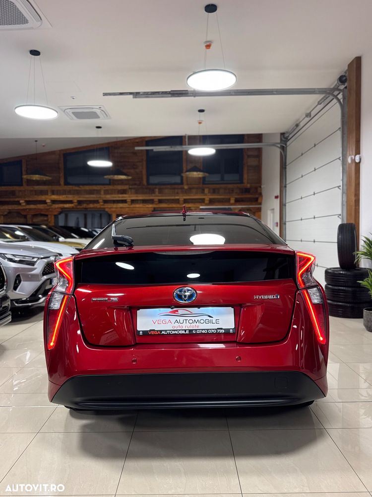 Toyota Prius HSD Sol Plus - 38