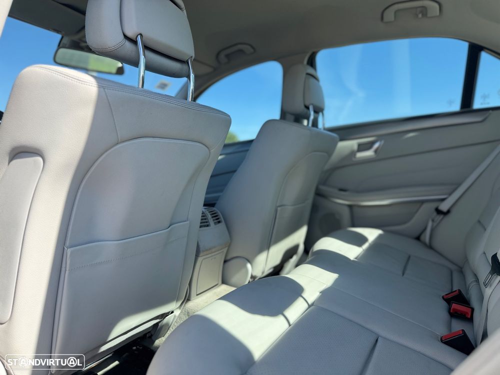 Mercedes-Benz E 300 BLUETEC Hybrid Avantgarde - 20