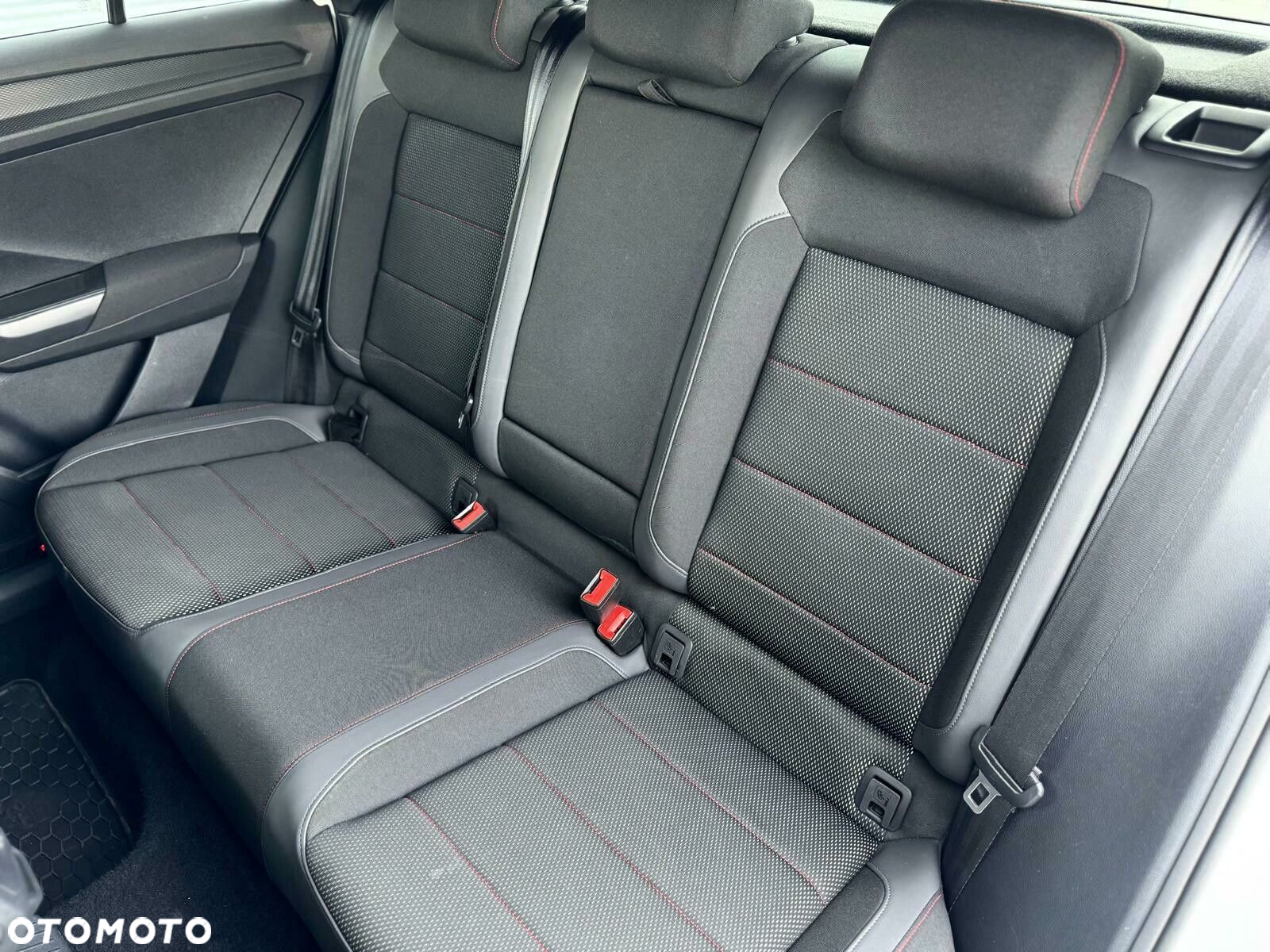 Volkswagen T-Roc 1.5 TSI GPF ACT Premium DSG - 31