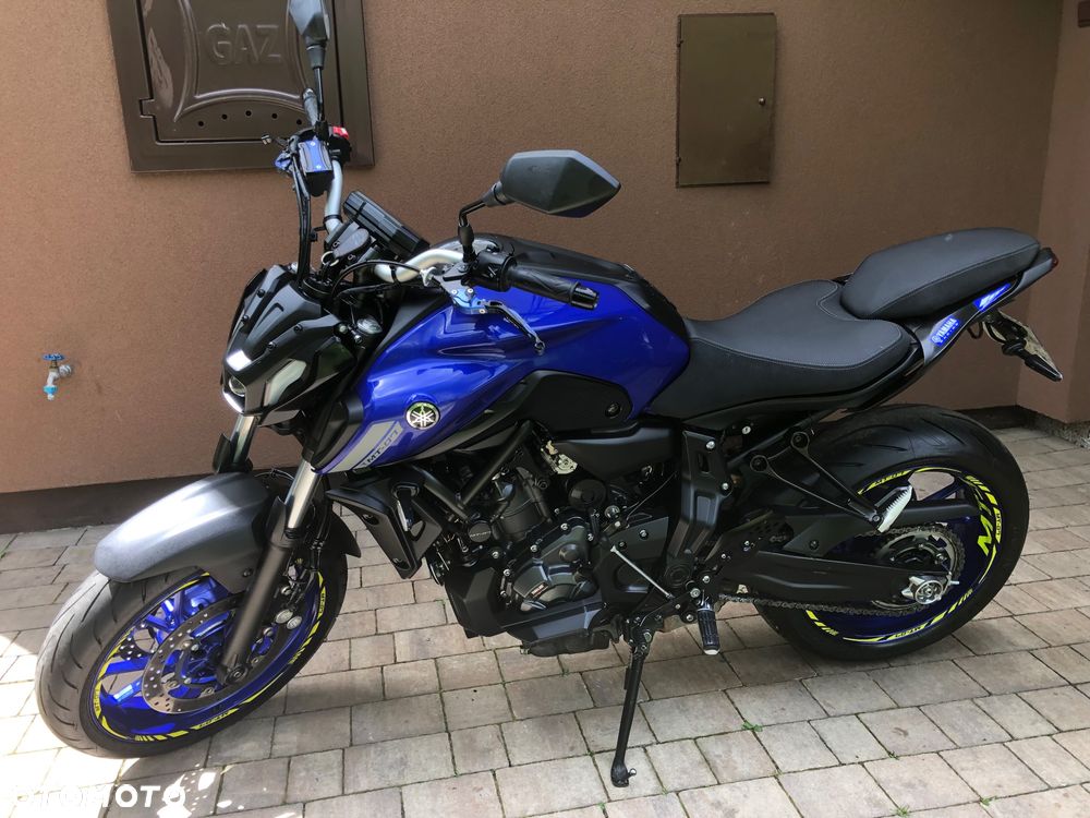 Yamaha MT - 4