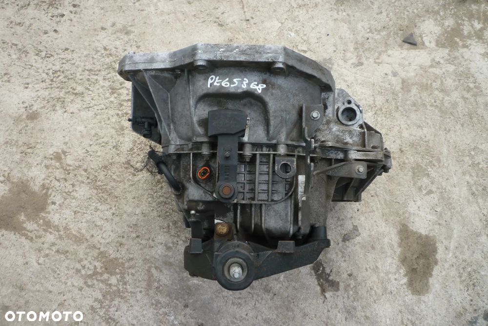skrzynia biegów Renault Trafic Master 2.5 DCI PK6S368 - 1
