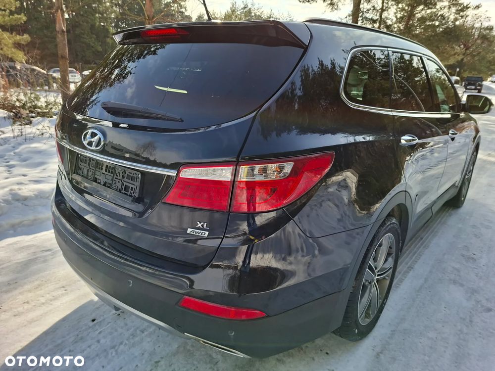 Hyundai Santa Fe - 10