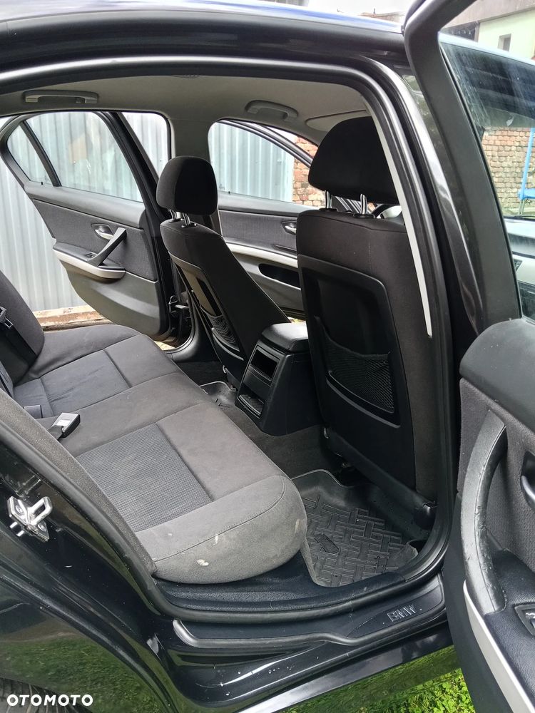 BMW Seria 3 - 21