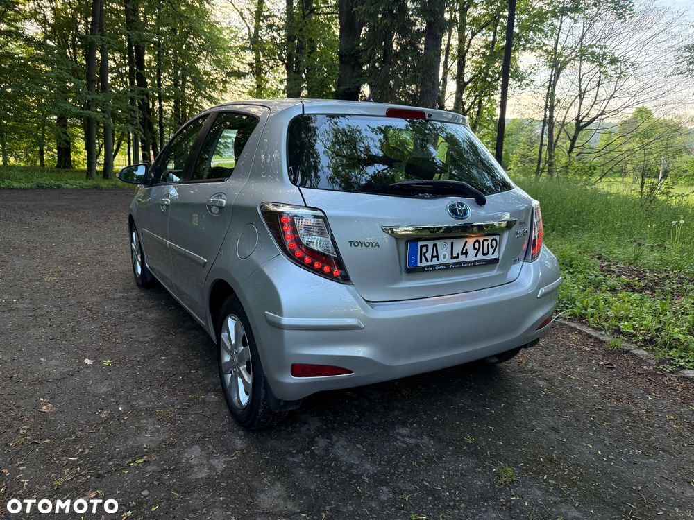 Toyota Yaris 1.5 VVT-i Life - 25