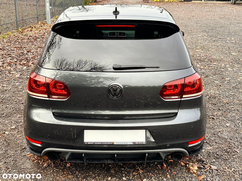Volkswagen Golf 2.0 GTI Edition 35 - 11