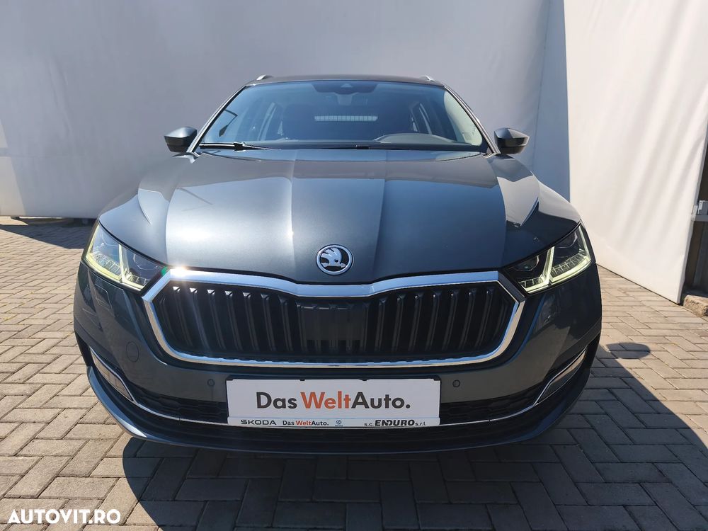 Skoda Octavia Combi 2.0 TDI DSG Style - 8
