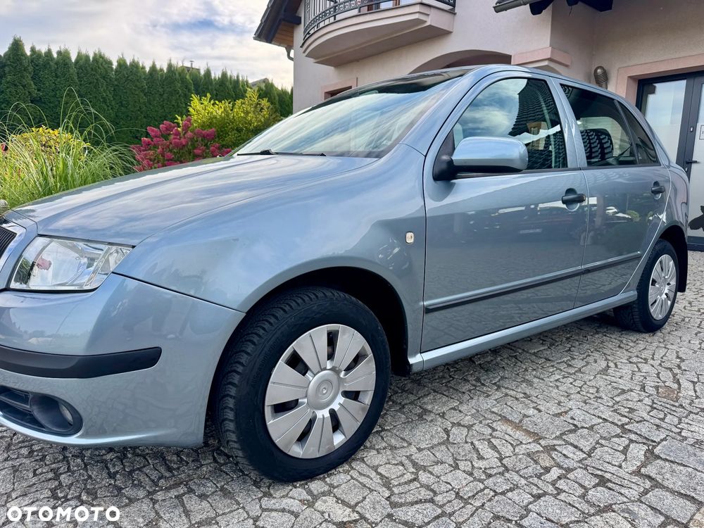 Skoda Fabia 1.4 16V Ambiente - 9