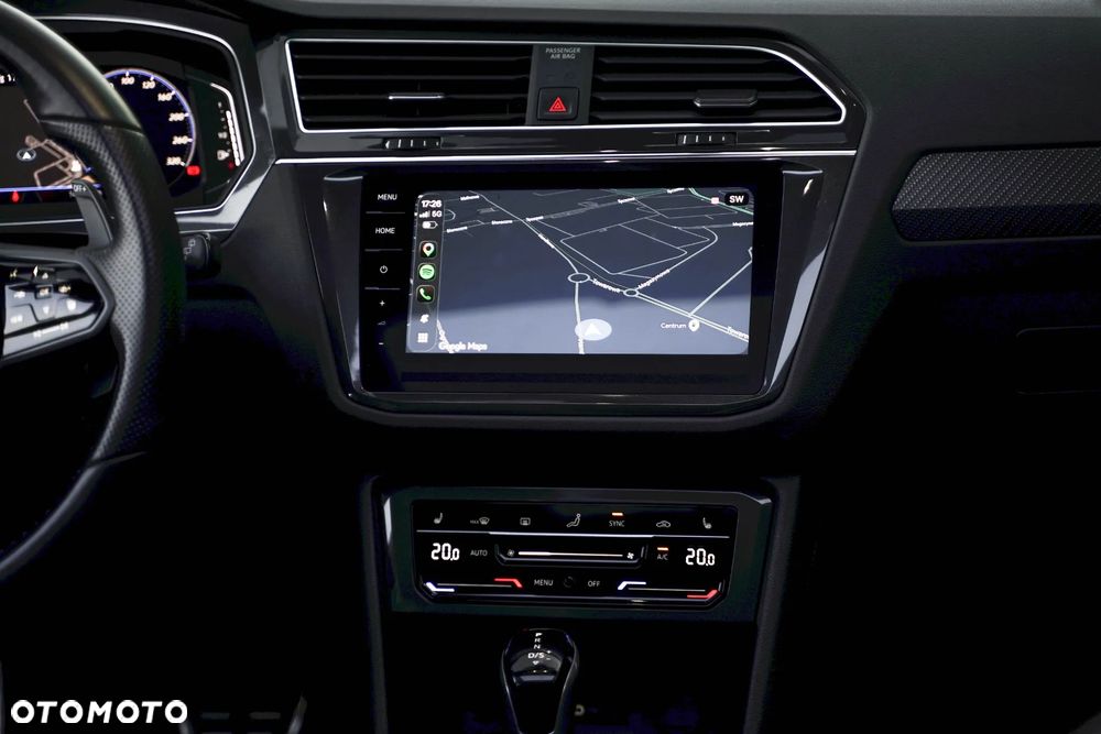 Volkswagen Tiguan - 22