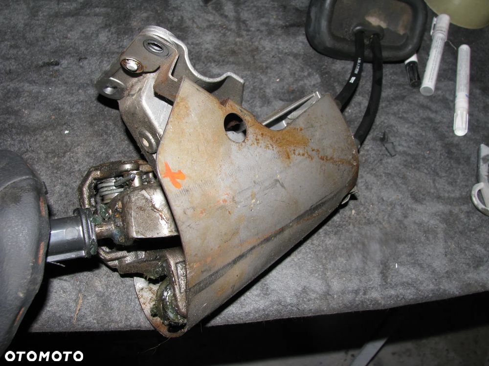 WYBIERAK LINKI ZMIANY BIEGÓW OPEL VIVARO A TRAFIC II 6 biegów 1.9 CDTI - 3