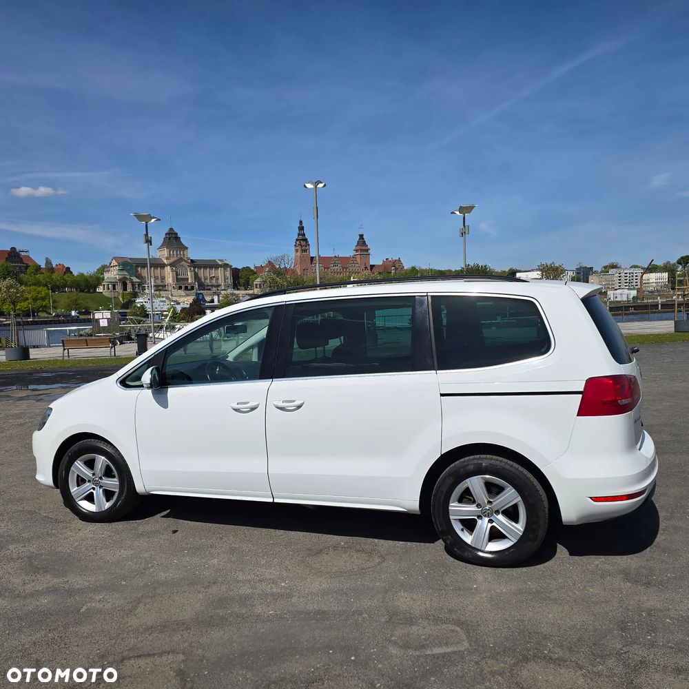 Volkswagen Sharan - 19