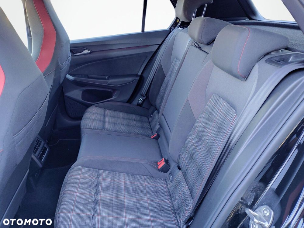Volkswagen Golf 2.0 TSI GTI DSG - 25