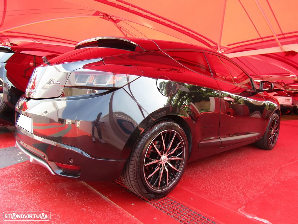 Renault Mégane Coupe Energy dCi 110 FAP Start & Stop GT Line - 39