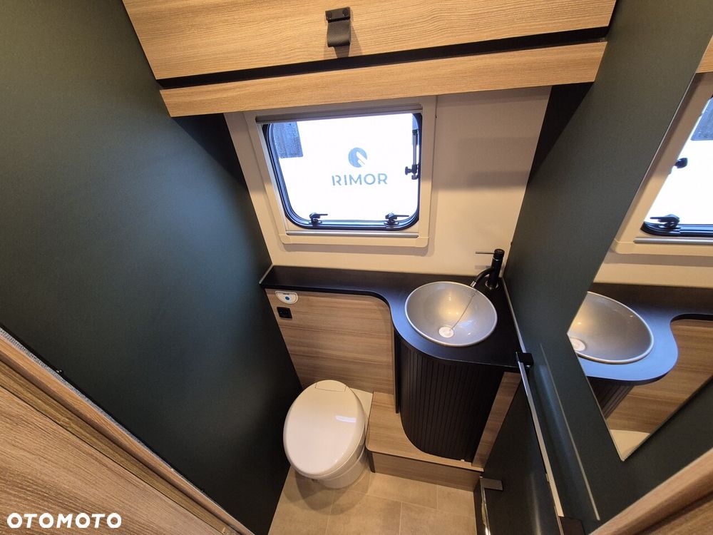 Rimor KILIG 695 | MODEL 2027 | 100% doposażony fabrycznie | Automat 165 KM, 5 osobowy - 33