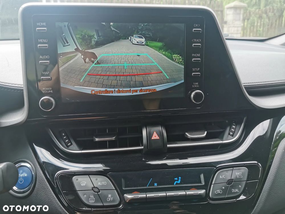 Toyota C-HR 1.8 Hybrid Premium - 18