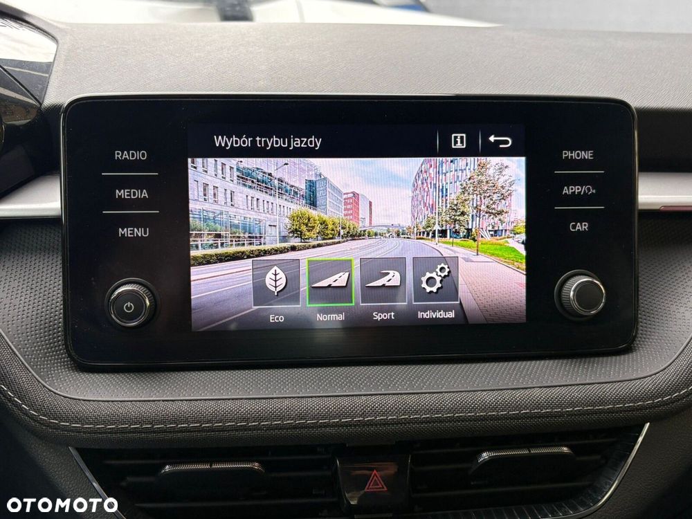 Skoda Fabia 1.0 TSI Style - 21