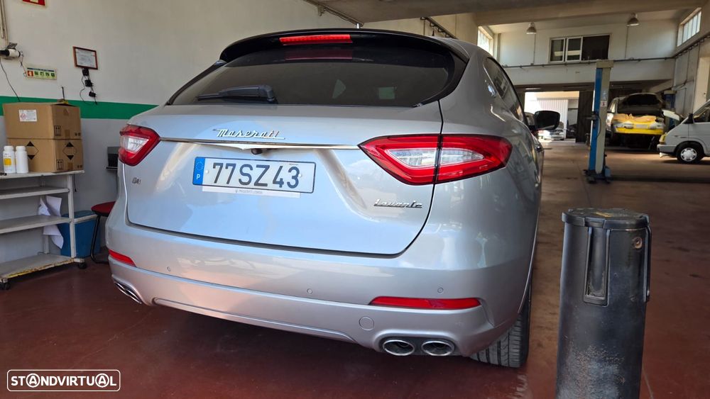 Maserati Levante 3.0 V6 - 5