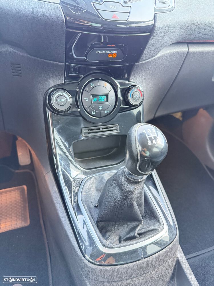 Ford Fiesta 1.5 TDCi Trend - 8