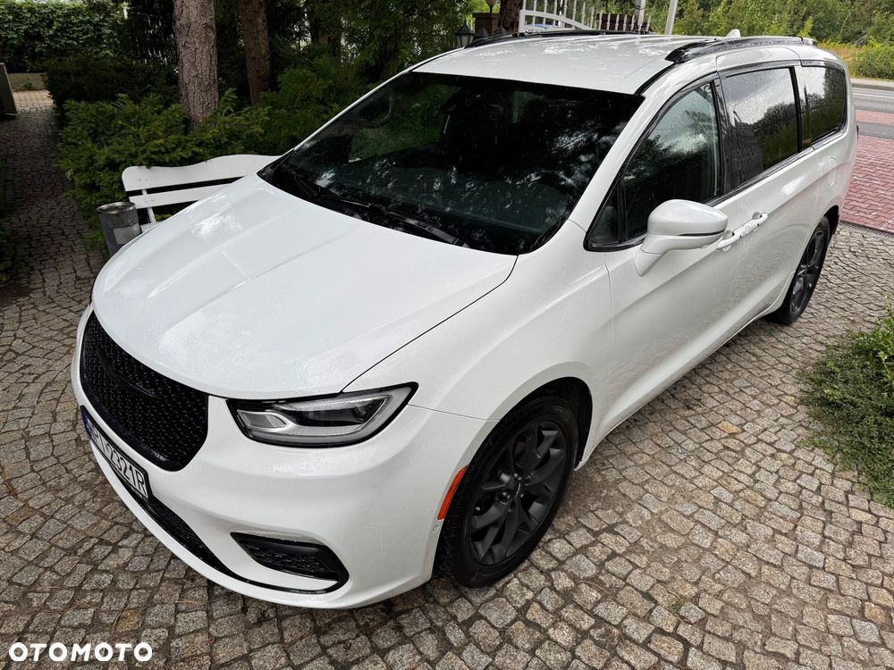 Chrysler Pacifica - 7