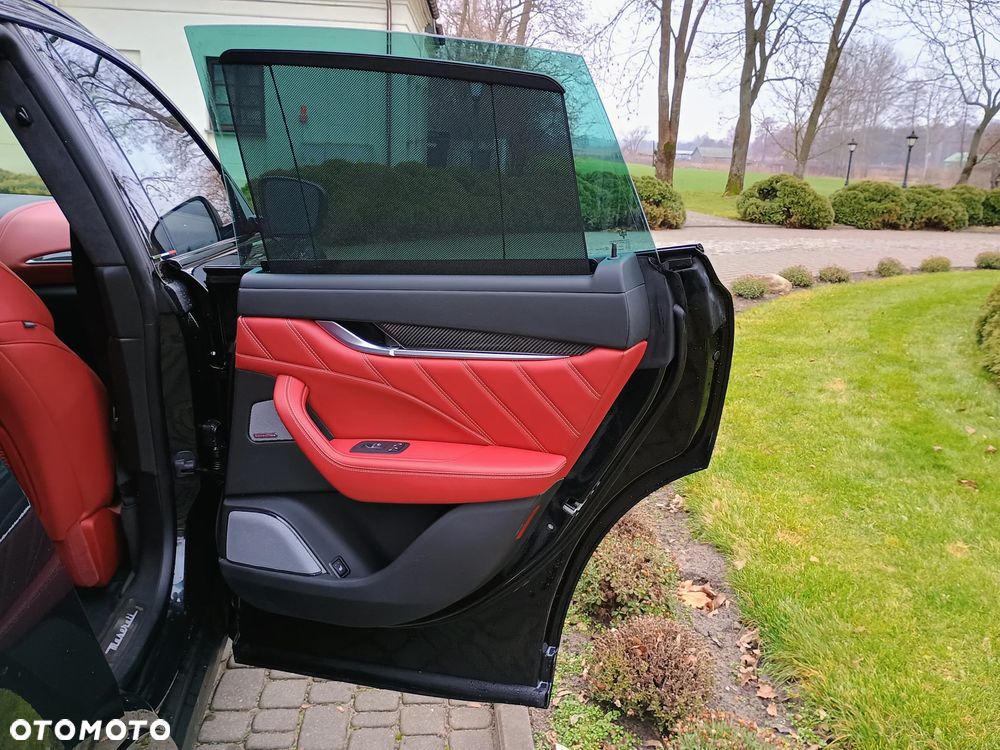 Maserati Levante Trofeo - 19