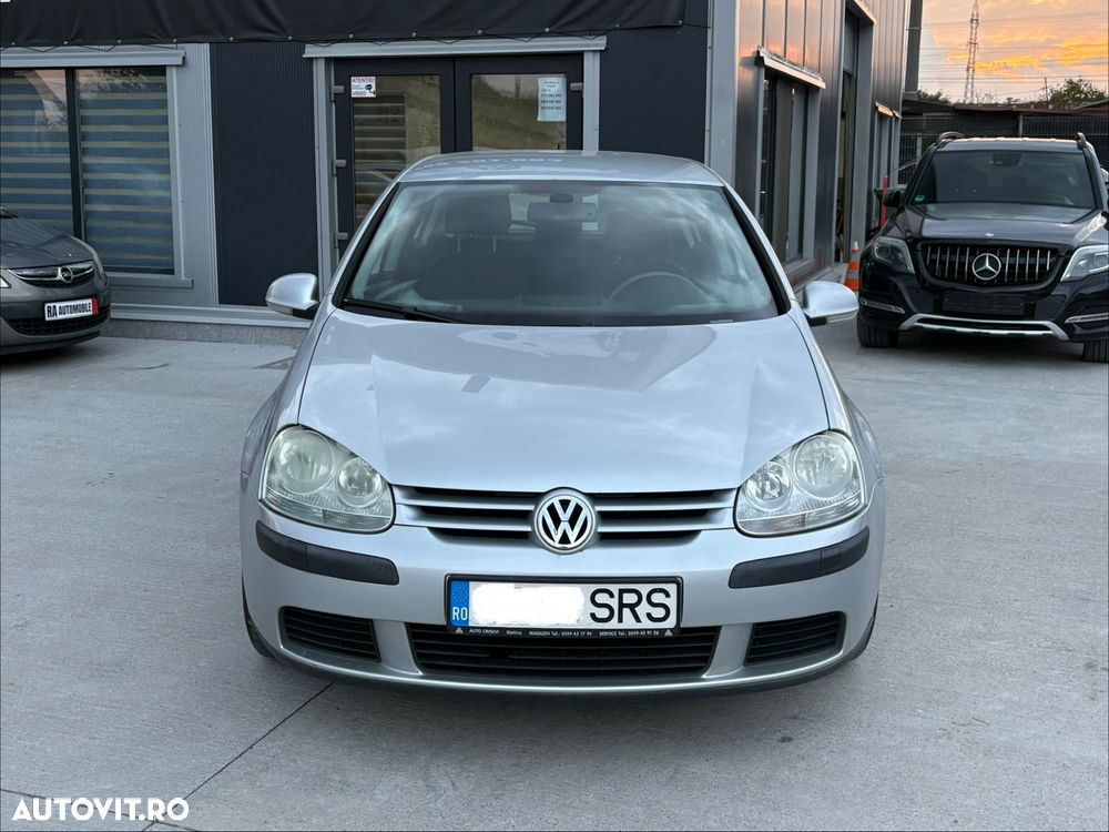 Volkswagen Golf 1.6 Comfortline - 3