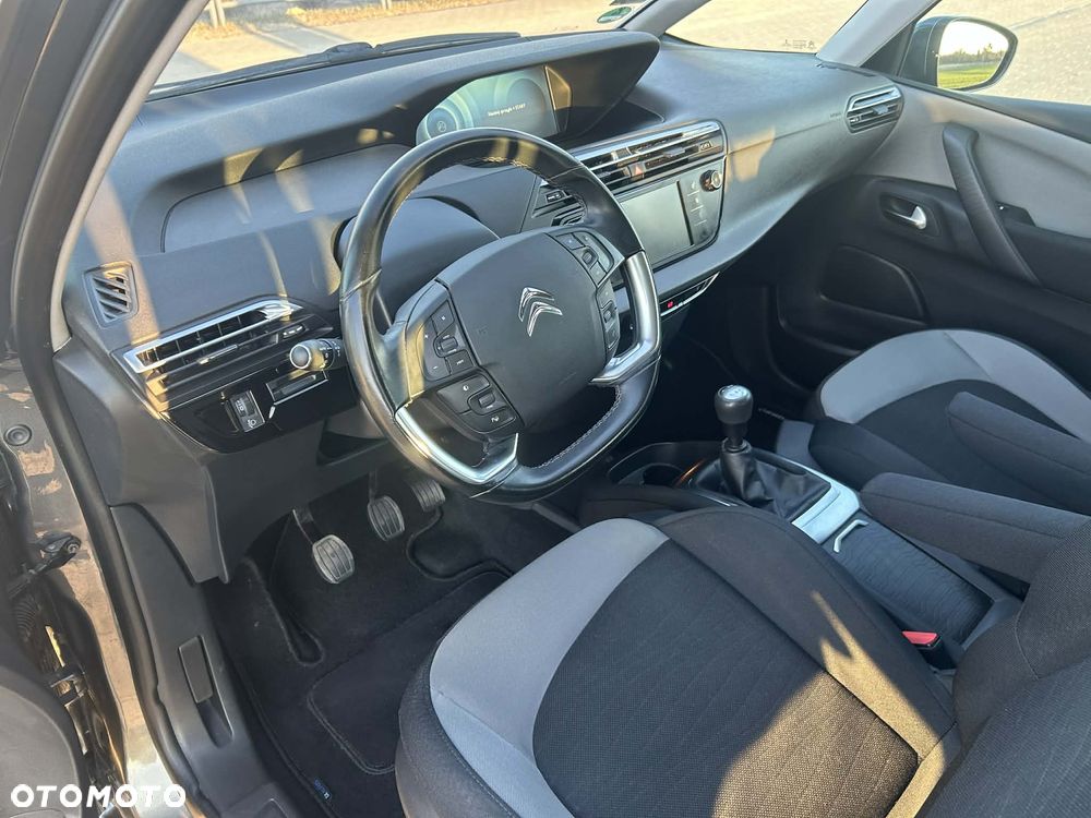 Citroën C4 Grand Picasso PureTech 130 Stop&Start SHINE - 16