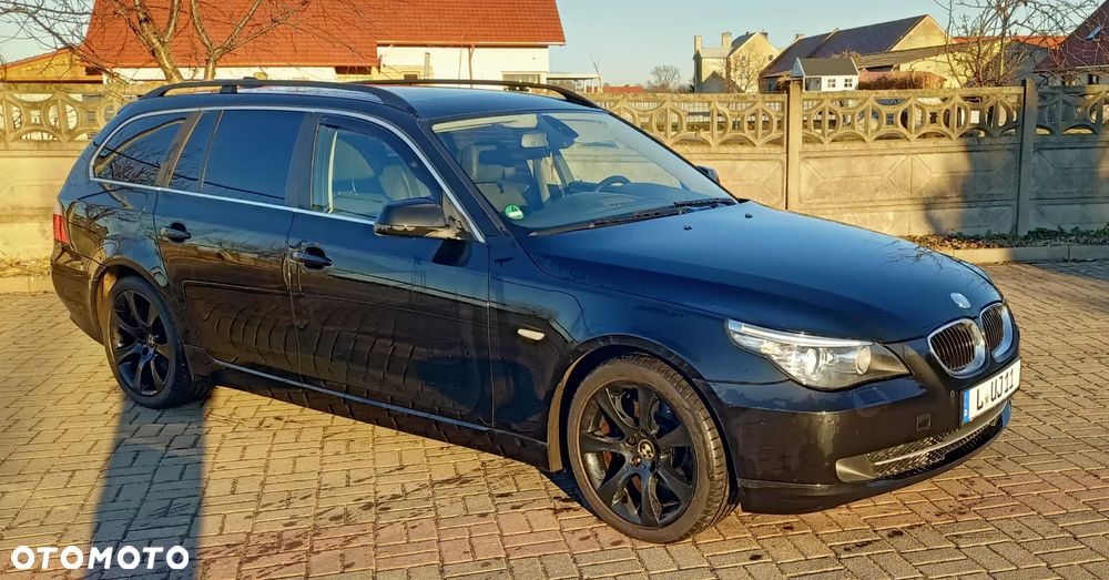 BMW Seria 5 520d Edition Exclusive - 1