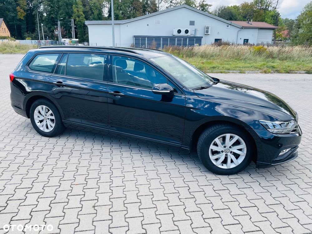Volkswagen Passat Variant 2.0 TDI SCR DSG Elegance - 5