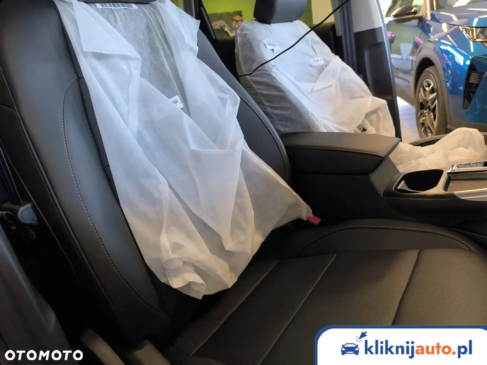 MG ZS 1.5 HEV+ Exclusive - 11