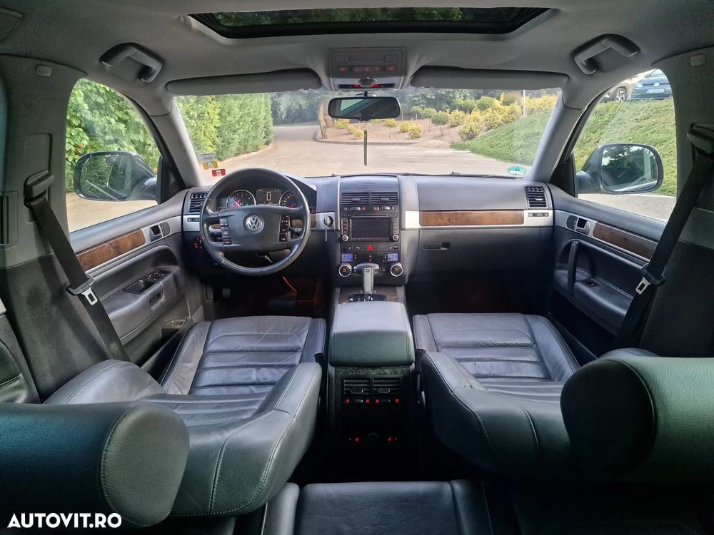 Volkswagen Touareg - 25