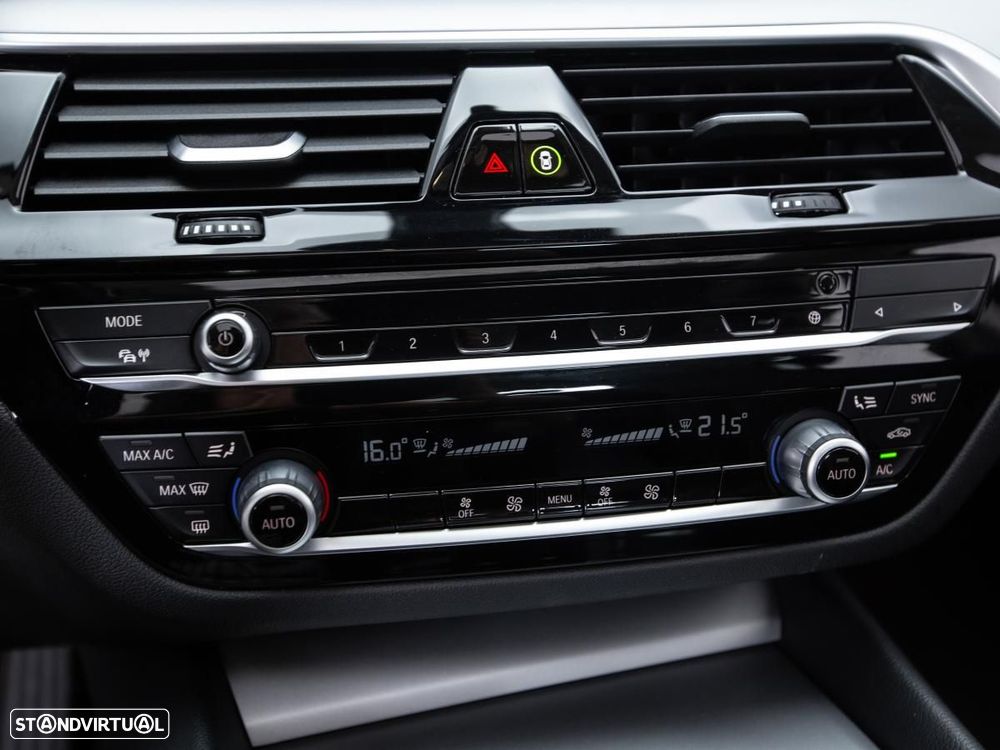 BMW 530 - 23