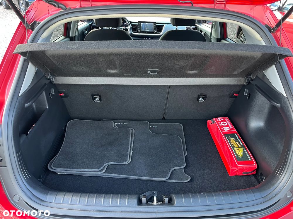 Kia Stonic - 36