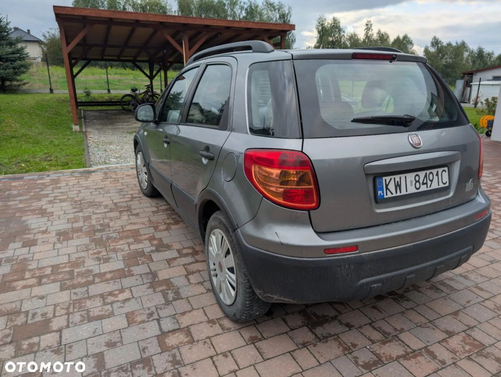 Fiat Sedici 1.6 16V 4x2 Emotion - 6