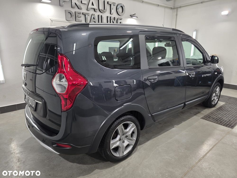 Dacia Lodgy 1.3 TCe Stepway S&S - 34