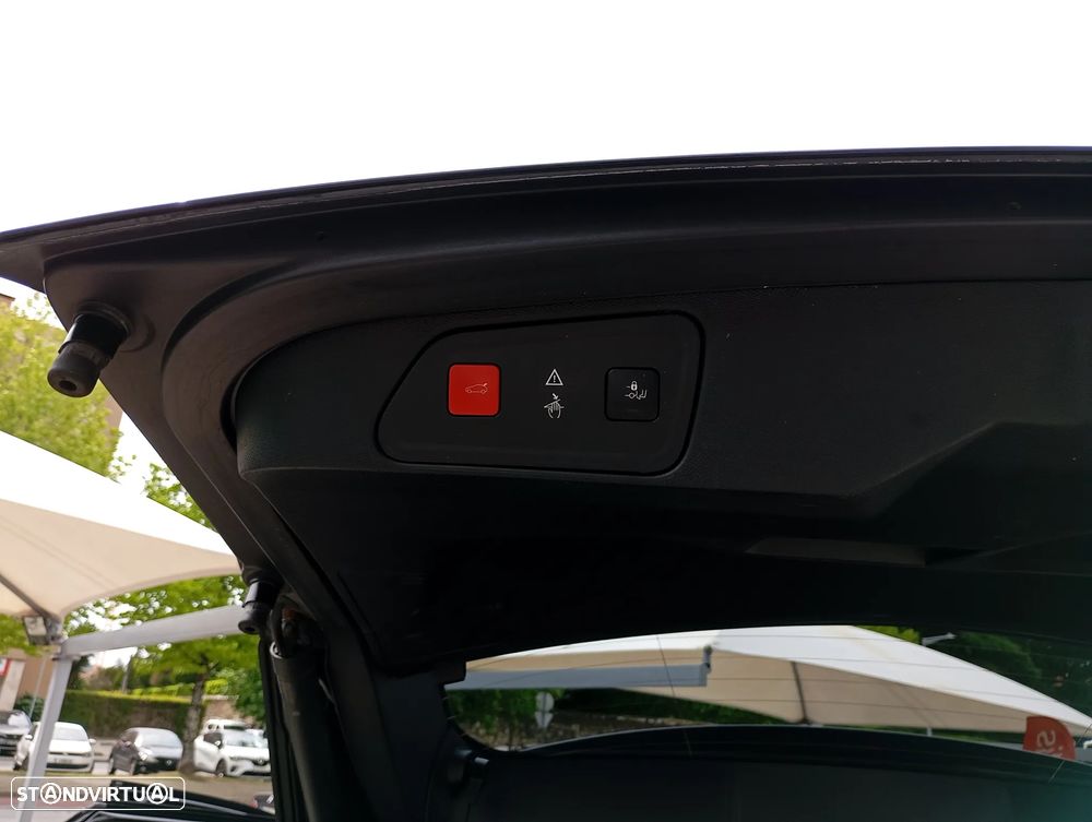 Peugeot 3008 1.2 PureTech GT Line EAT8 - 15