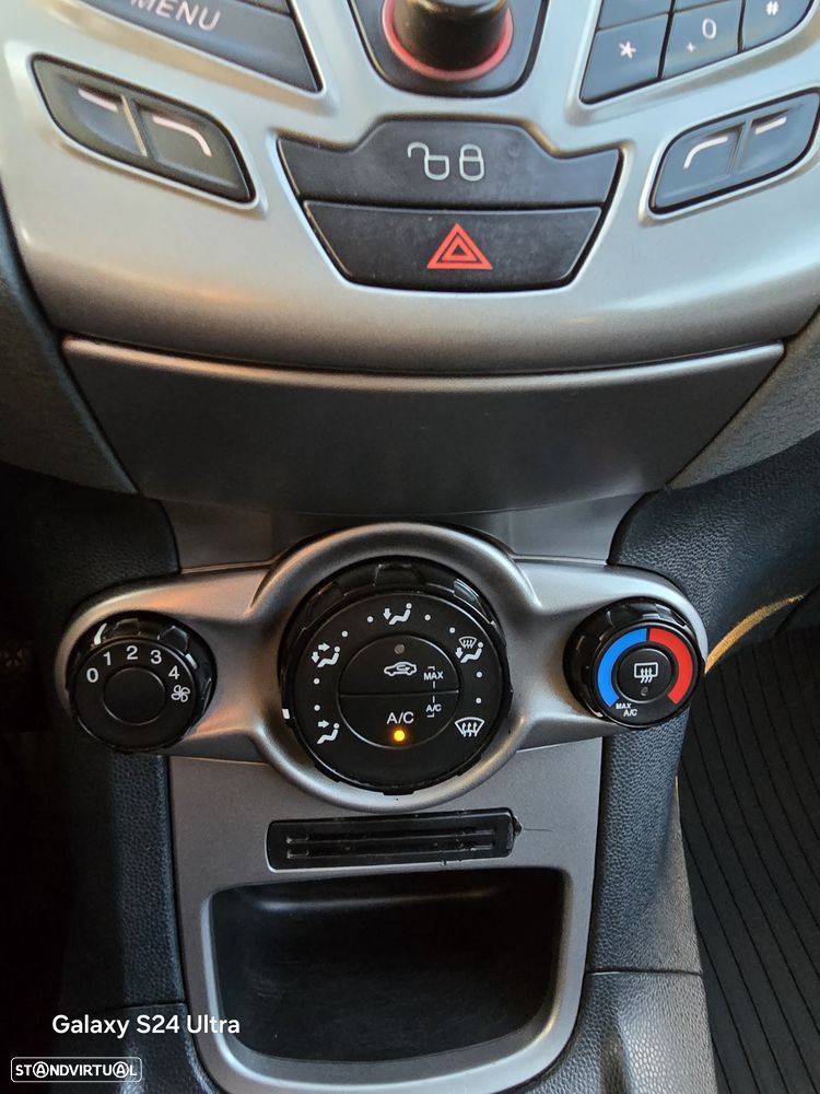 Ford Fiesta 1.6 TDCI ECOnetic Trend - 7