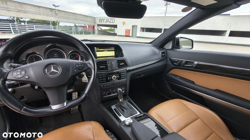 Mercedes-Benz Klasa E 350 Avantgarde Sport Edition AMG - 17