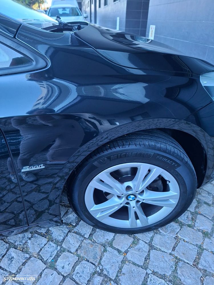 BMW 216 Gran Tourer - 14