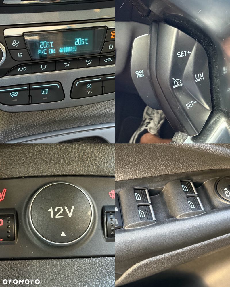 Ford Tourneo Connect Grand - 36