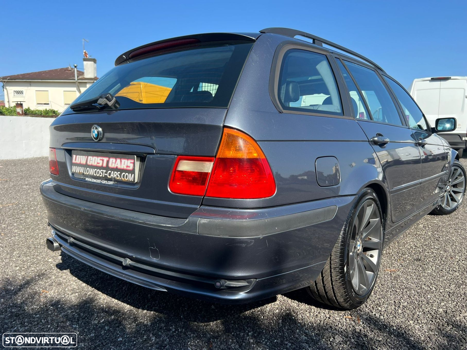 BMW 318 i Touring - 34