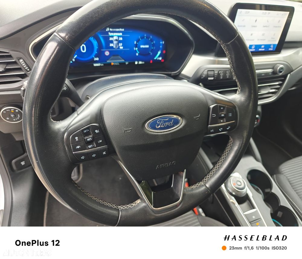 Ford Focus 1.0 EcoBoost Start-Stopp-System Aut. ACTIVE - 9
