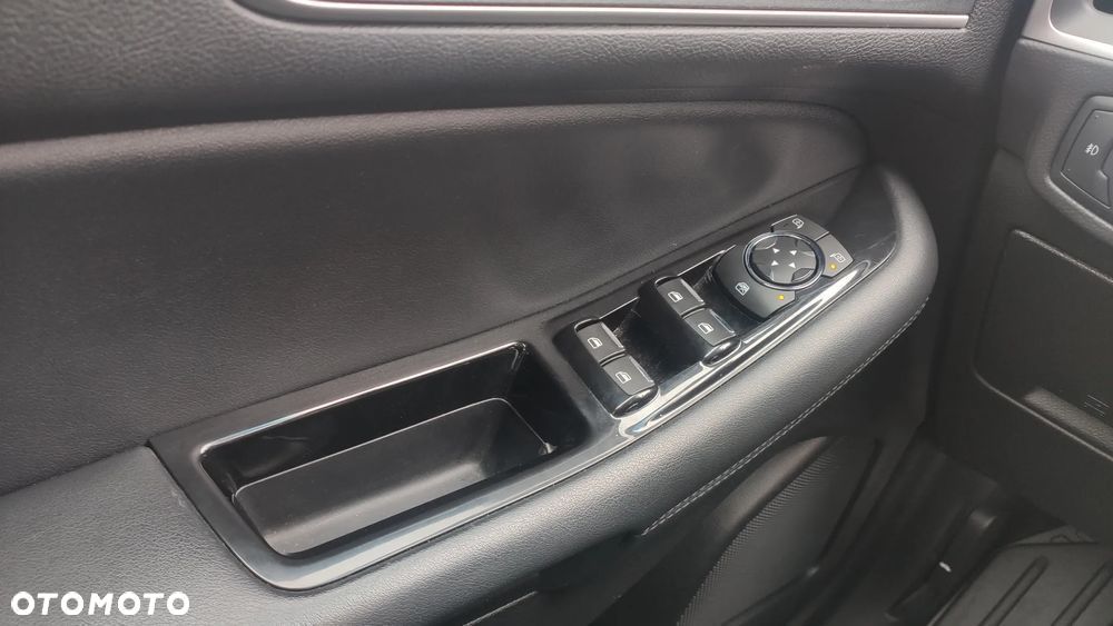Ford Edge - 17